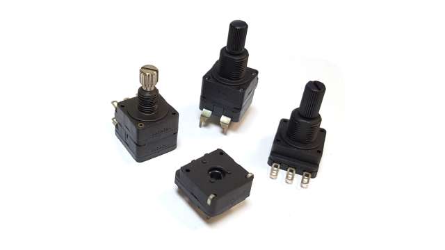 10 kΩ, Panel Mount Trimmer Potentiometer 0.2 W Side Adjust PIHER SENSORS AND CONTROLS S.S.A, PC-16 | PC16SH-10IP06-103A2020-TA