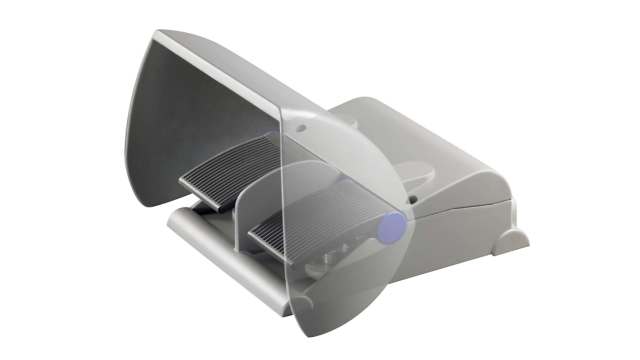 Schmersal Industrial Duty Momentary Foot Switch - Aluminium Case Material, NC/NO, 4 A Contact Current, 230V Contact | 151181584