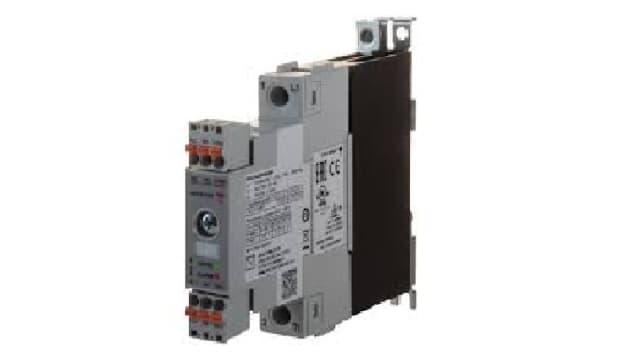 Carlo Gavazzi RGC Series Solid State Relay, 65 A Load, DIN Rail Mount, 600 V Load | RGC1A60D62GEM