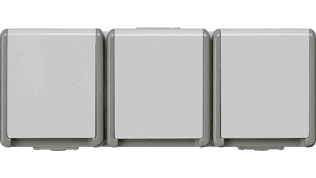 Siemens fläche Grey 3 Gang Plug Socket, 16 A Indoor | 5UB4732