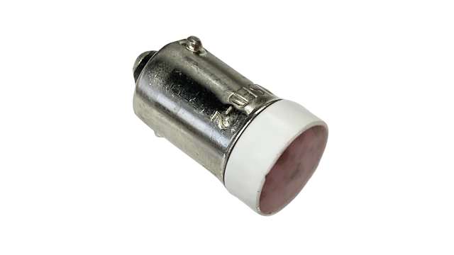Idec Red Indicator Lamp Multichip, 12 V, BA9 Base, 10.6 mm Diameter, 200mcd | LSED-1RN