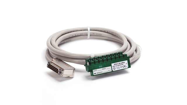 Allen Bradley PLC Cable for Use with 1769 Analog I/O Module | 1492-ACAB025AB69