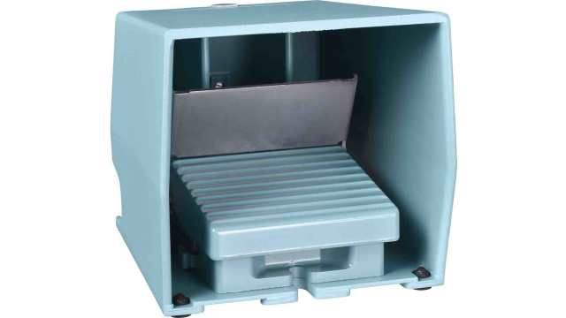 Schneider Electric Industrial Duty Momentary On-Off Foot Switch - Metal Case Material, 2NC+2NO, 3 A, 270 mA Contact | XPEM529