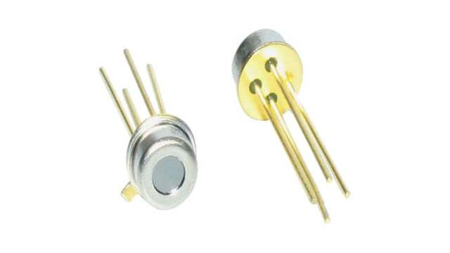 TE Connectivity Analog Temperature Sensor, Analogue Output, Through Hole Mount, 5 Pins | G-TPCO-032