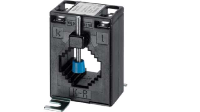 Hager SRA02005 Series Current Transformer Current Transformer, 200A Input, 200:5, 5 A Output, 29.5mm Bore, 230 V | SRA02005