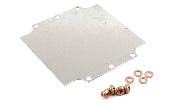 Hammond Steel Smooth Mounting Plate Enclosure Mount Plate, 6.3 in W, 160.02 mm L for Use with 1590ZGRP161 Enclosure | 1590ZGRP161PL