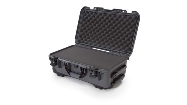 Nanuk Nanuk 935 Waterproof Plastic Case With Wheels, 559 x 356 x 229mm | 935S-010GP-0A0