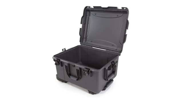 Nanuk Nanuk 960 Waterproof Plastic Case With Wheels, 645 x 508 x 368mm | 960S-000GP-0A0
