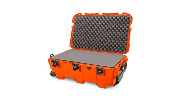 Nanuk Nanuk 962 Waterproof Plastic Case With Wheels, 790 x 495 x 282mm | 962S-010OR-0A0