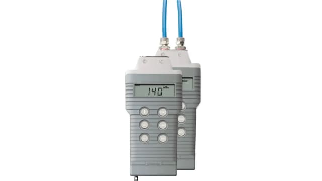 Comark C9555  Manometer With 2 Pressure Port/s, Max Pressure Measurement 700 kPa | C9557