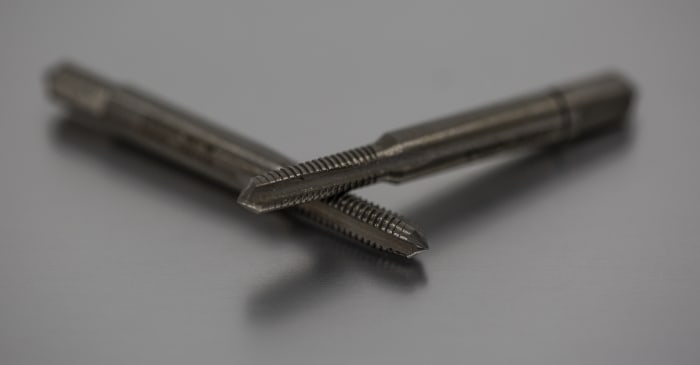 C0694009-10