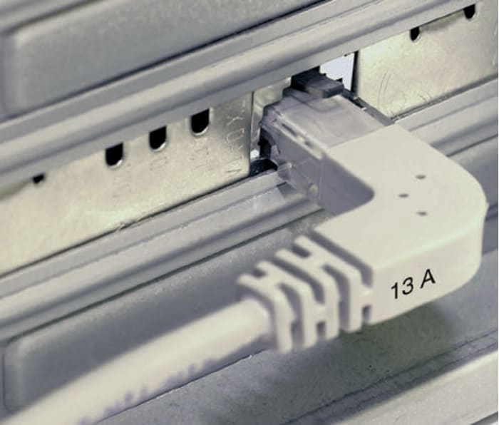 CORDONS RJ45 CAT 5 COUDES