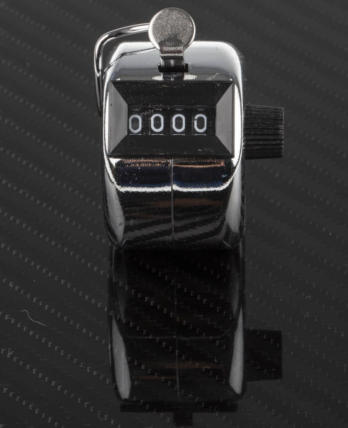 C7105212-04