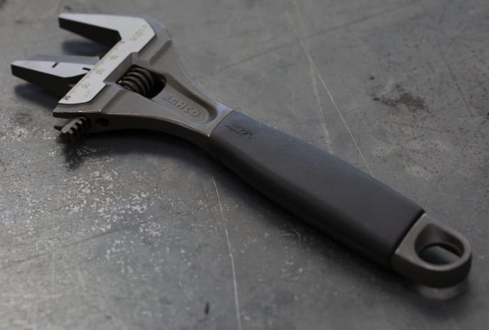 Bahco wide jaw outlet adjustable spanner set