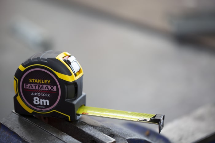 Tape measure extra wide 32 mm case in two-component non-slip FATMAX Stanley