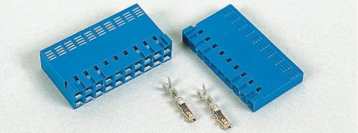 Amphenol 65240 PCB Konnektör Kılıfı, Dişi, 3 Girişli, 2,54mm Aralıklı