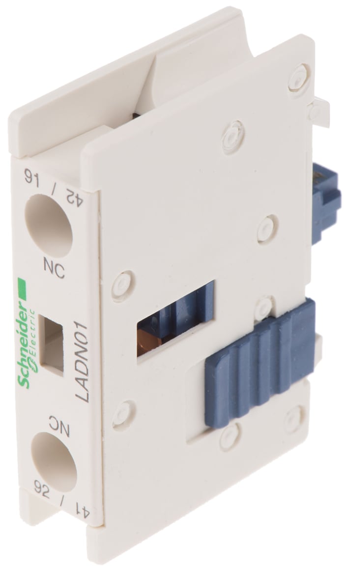Contact electric outlet