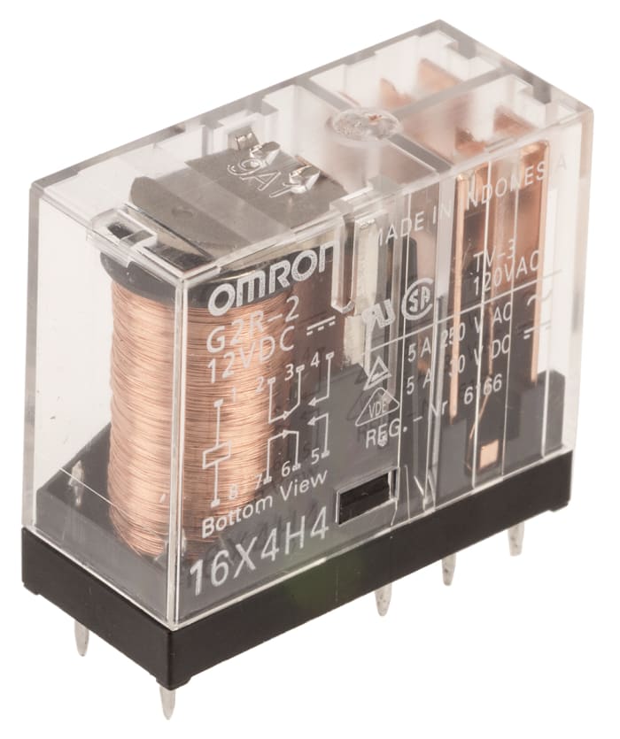 Omron PCB Mount Power Relay, 12V dc Coil, 5A Switching Current, DPDT