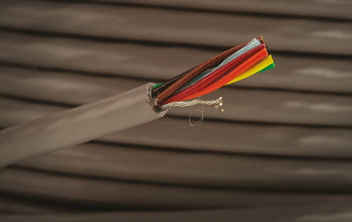 Alpha Wire Xtra-Guard 1 Multicore Industrial Cable, 6 Cores, 0.35 mm², Screened, 30m, Grey PVC Sheath, 22 AWG