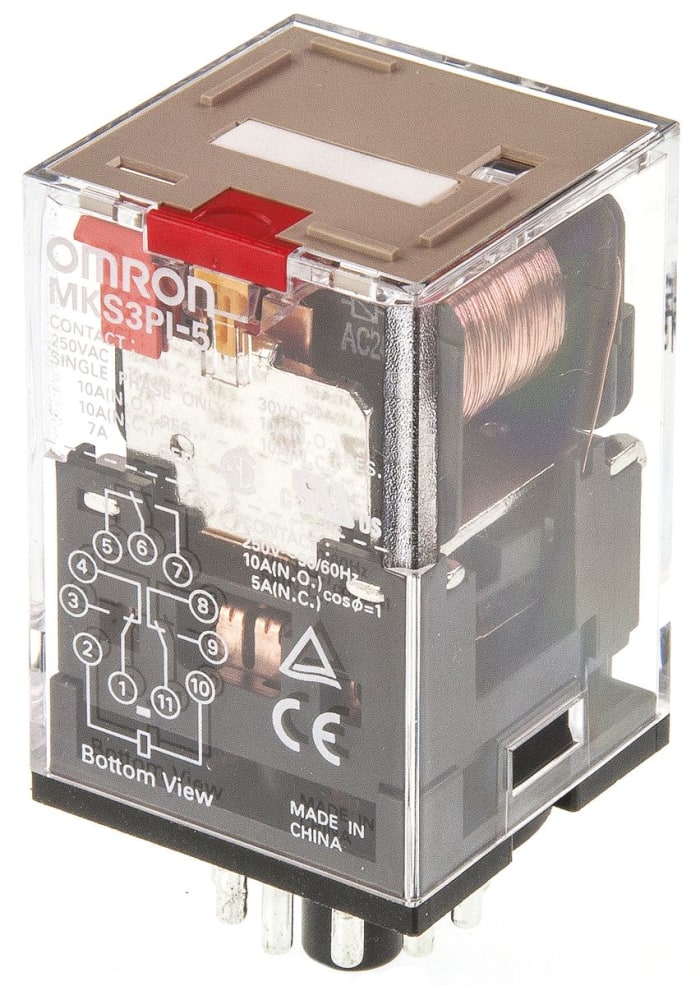 Relais Omron MKS, 3 RT, bobine 24V c.a. Montage sur CI