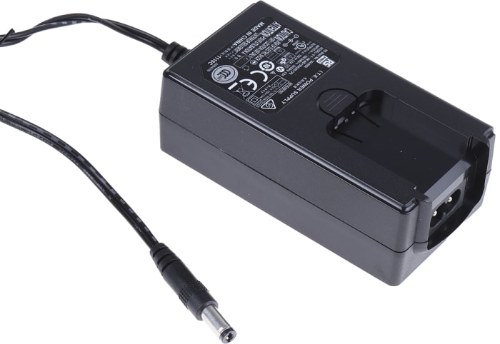 RS PRO 30W Plug-In AC/DC Adapter 15V dc Output, 2A Output