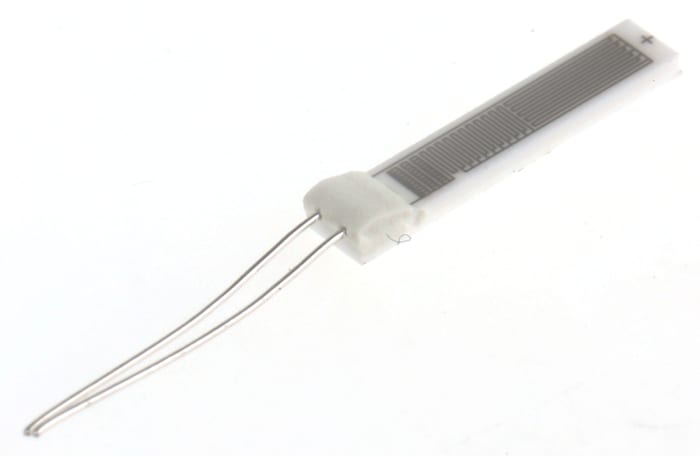 RS PRO PT100 RTD Sensor, 2mm Dia, 10mm Long, 2 Wire, Chip, Classe A +600°C Max