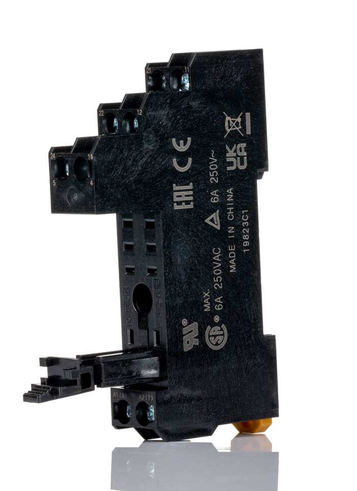Omron P2RFZ 250V ac Surface Mount Relay Socket