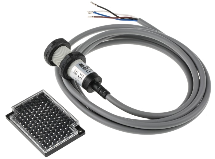 RS PRO | RS PRO Retroreflective Photoelectric Sensor, Barrel Sensor, 3 ...
