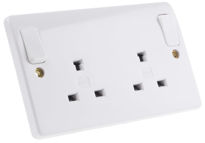 MK Electric Logic Plus White 2 Gang Plug Socket, 2 Poles, 13A, Type G - British, Indoor Use