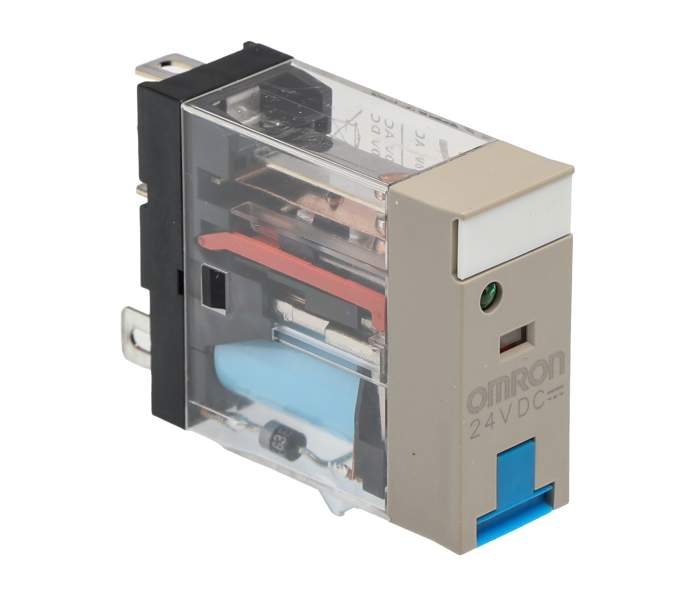 Omron Plug In Relay, 24V dc Coil, 10A Switching Current, SPDT