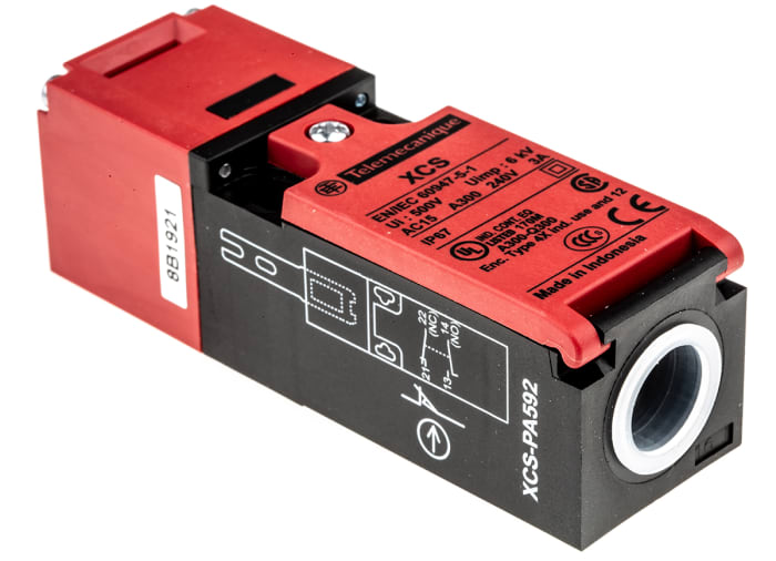 Telemecanique Sensors Preventa XCSPA Series Safety Interlock Switch, 1NC/1NO, IP67, Glass Fibre Reinforced Nylon