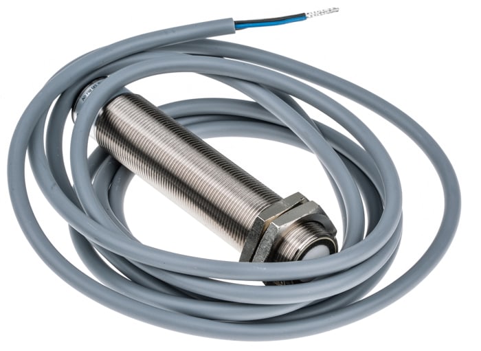 Baumer Ultrasonic Barrel-Style Proximity Sensor, M18 x 1, 100 → 700 mm Detection, PNP Output, 12 → 30 V