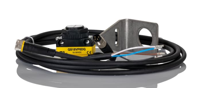 Banner Diffuse Photoelectric Sensor, Block Sensor, 450 mm Detection Range