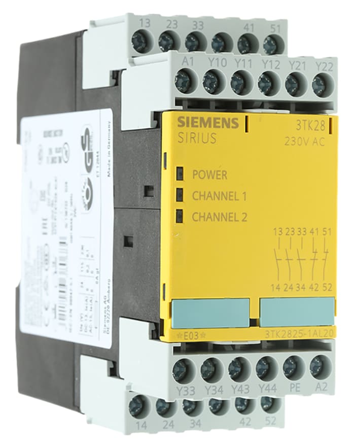 Siemens Dual-Channel Safety Switch/Interlock Safety Relay, 230V ac, 3 Safety Contacts