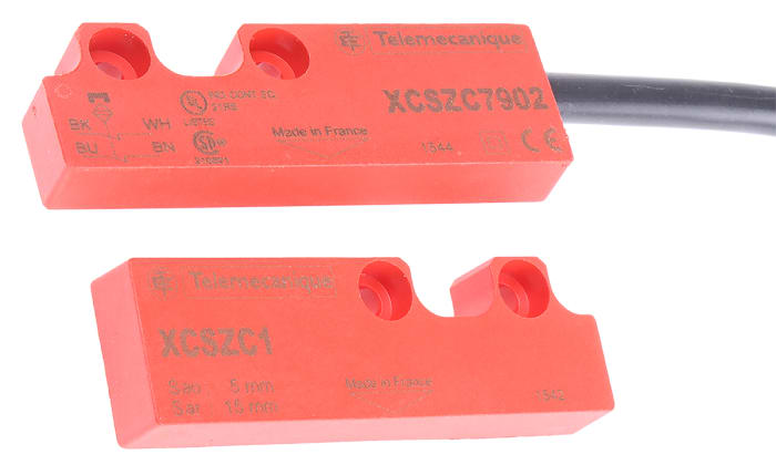 Telemecanique Sensors XCS-DMC Series Magnetic Non-Contact Safety Switch, 24V dc, Plastic Housing, 2NC, Cable
