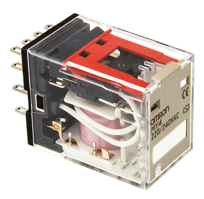 Omron Plug In Power Relay, 240V ac Coil, 5A Switching Current, 4PDT