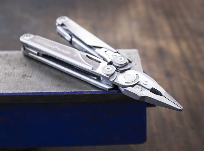 Multiherramienta Leatherman Surge — Proutdoor