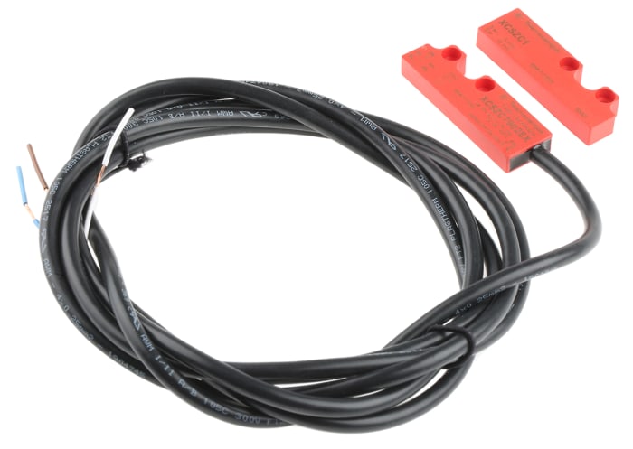 Telemecanique Sensors XCS-DMC Series Magnetic Non-Contact Safety Switch, 24V dc, Plastic Housing, NC, Cable