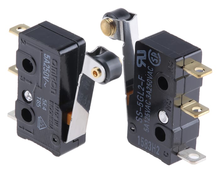 Omron Roller Lever Micro Switch, Solder Terminal, 5 A @ 125 V ac, SPDT, IP40