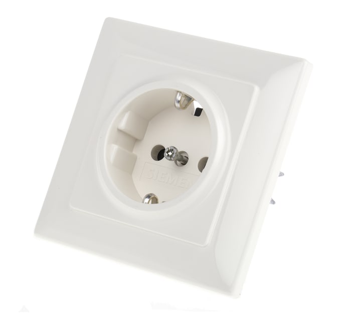 5UB1580 Siemens Siemens White 1 Gang Plug Socket, 16A, Type F