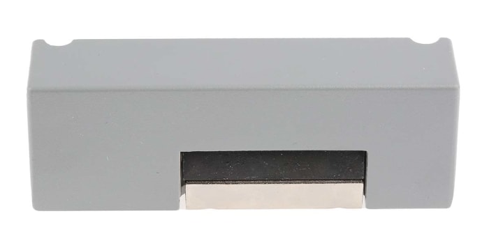 F7418243-02