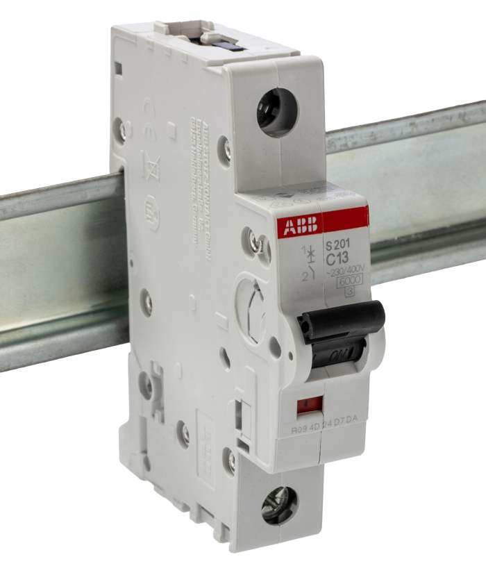 Interruptor automático 1P, 13A, Curva Tipo C, Poder de corte 10 kA S201-C13, System Pro M Compact, Montaje en Carril DIN