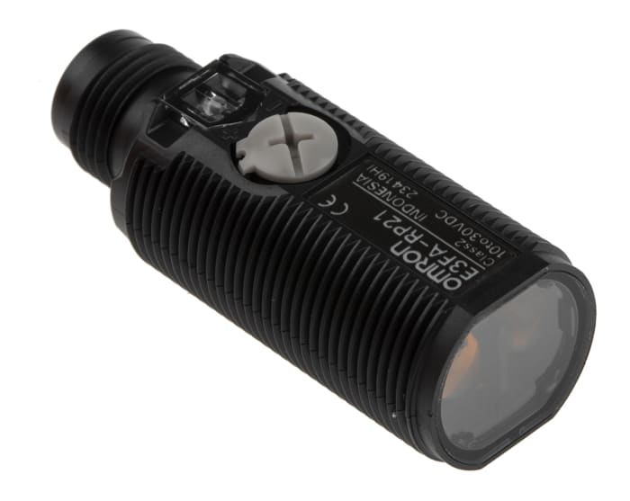 Omron Retroreflective Photoelectric Sensor, Barrel Sensor, 100 mm → 4 m Detection Range
