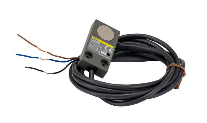 Omron Inductive Block Proximity Sensor, 5 mm Detection, PNP NO, 12 → 24 V dc