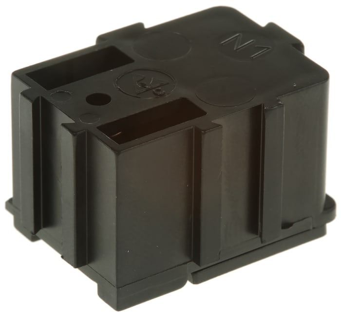 F8157003-03