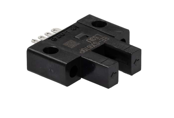 F8181576-02