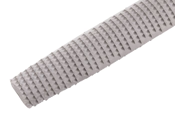 F8182822-02