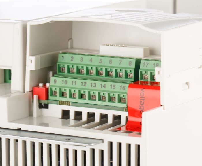 ABB Inverter Drive, 11 kW, 3 Phase, 400 V ac, 23.1 A, ACS355 Series