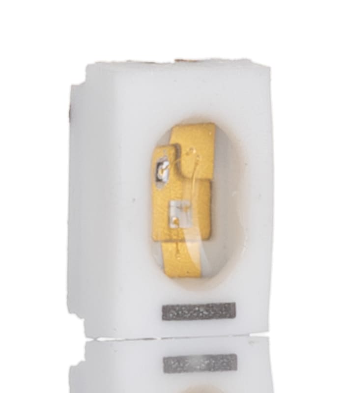NSSU100DT Nichia, UV LED, 375nm 9.9mW 110 °, 2-Pin Surface Mount package