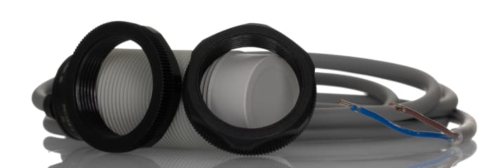 F8967279-04